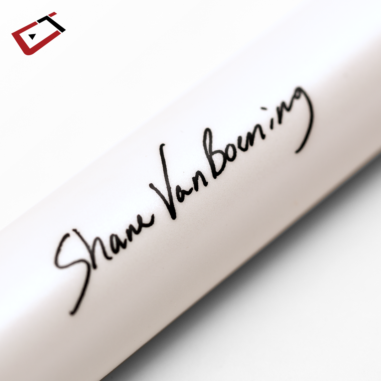 Cynergy SVB Pearl White Cue